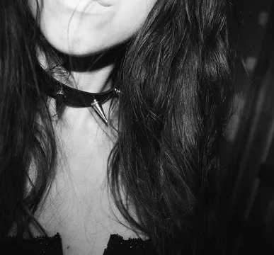 专业体育分析师或平台大使